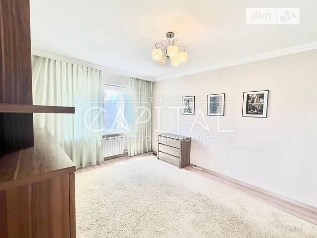Продажа 3к квартиры 70 кв. м по ул. Ахматовой Анны 24 • ID 3