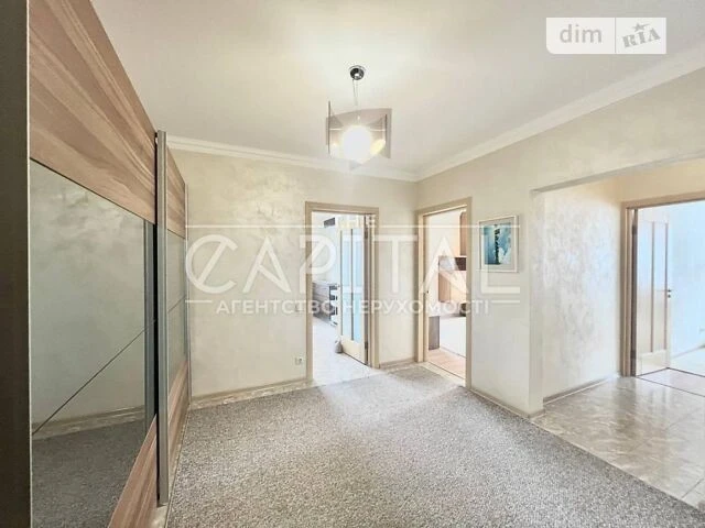 Продажа 3к квартиры 70 кв. м по ул. Ахматовой Анны 24 • ID 3