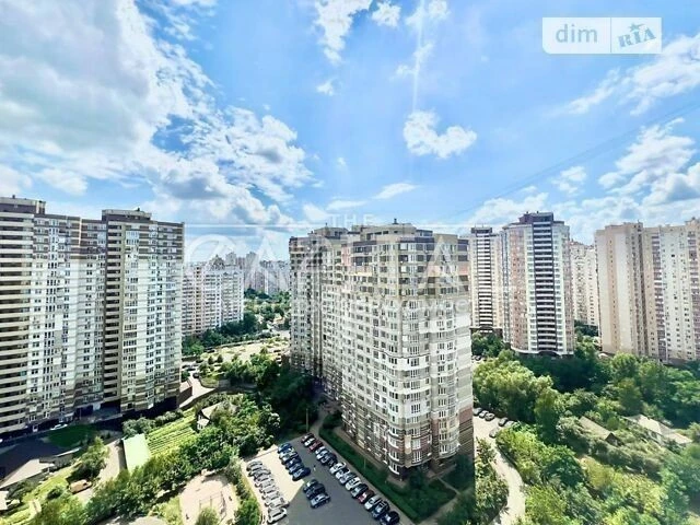 Продажа 3к квартиры 70 кв. м по ул. Ахматовой Анны 24 • ID 3