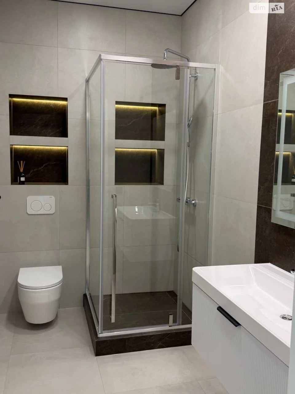 Long-Term Rental Apartment Near Mlyn