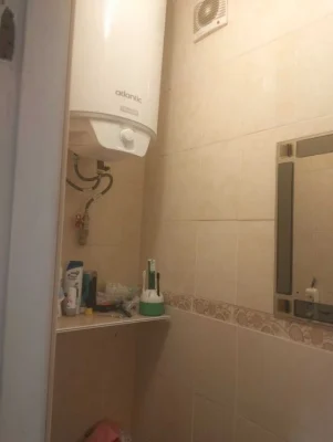 Продам 2 комнатную квартиру Бул.Строителей 3 этаж