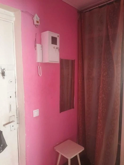 Продам 2 комнатную квартиру Бул.Строителей 3 этаж
