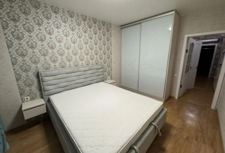 Продам 2хкомн квартиру Сахарова