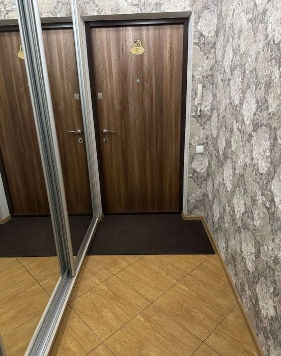 Продам 2хкомн квартиру Сахарова