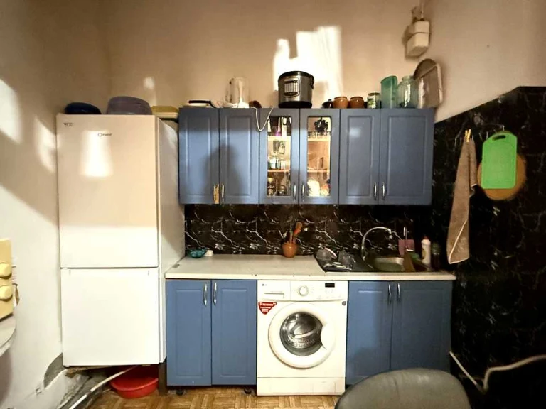 Apartment. Odesa, Sadovaya St.