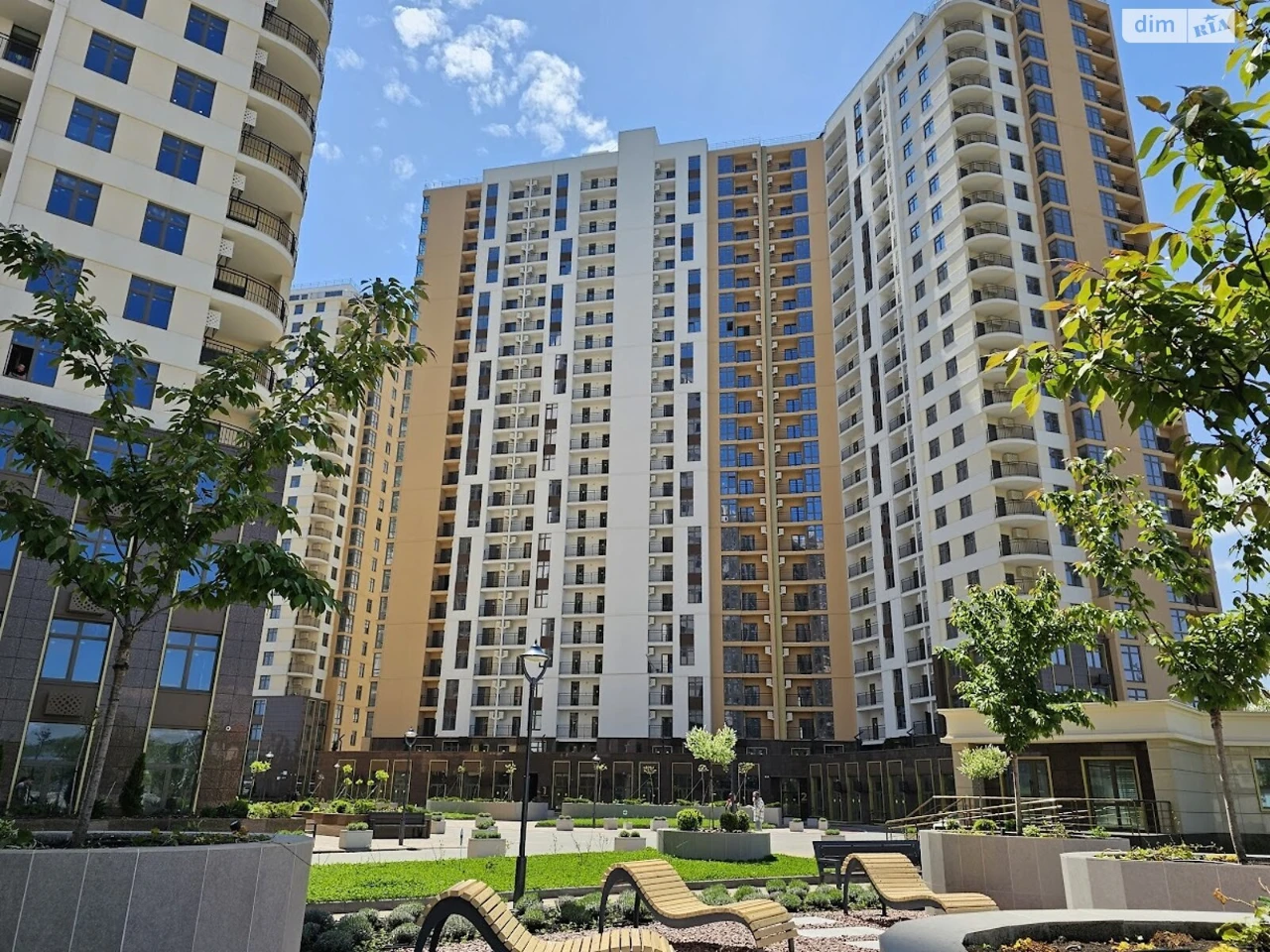 Продажа квартир Приморский.