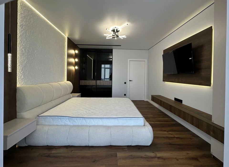 Luxurious 2km apartment 66m2 with furniture and appliances at the very center