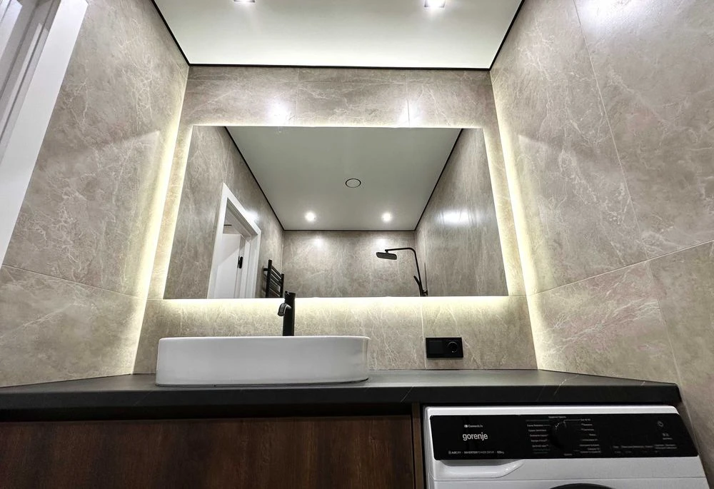 Luxurious 2km apartment 66m2 with furniture and appliances at the very center
