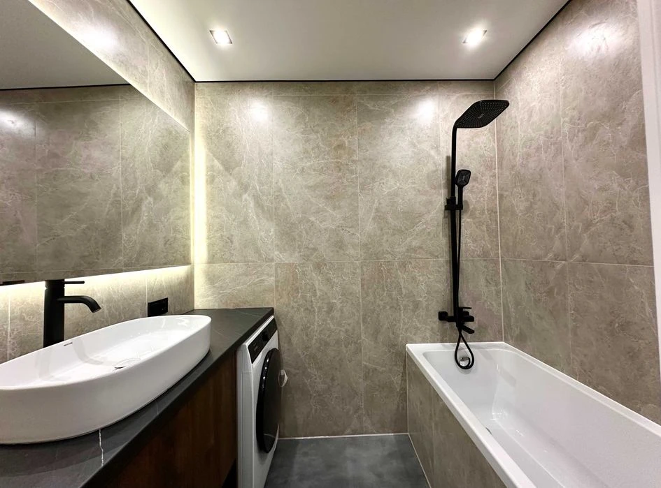 Luxurious 2km apartment 66m2 with furniture and appliances at the very center