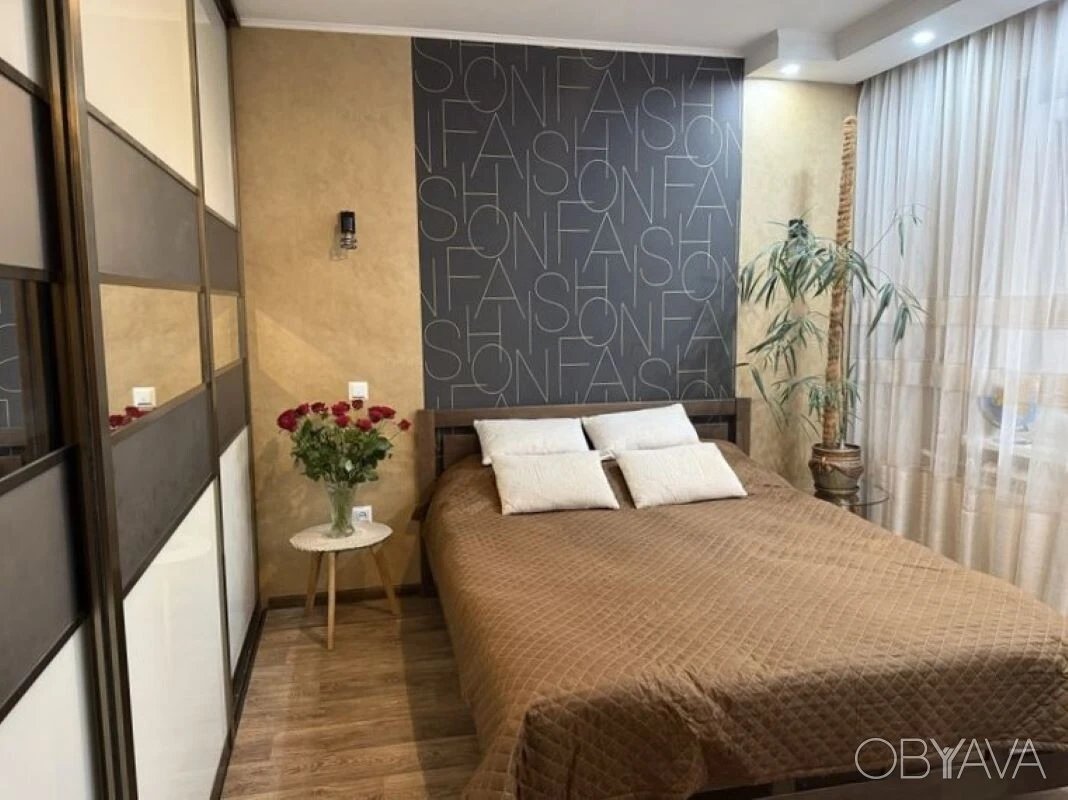 2-room apartment, 53 square meters. m