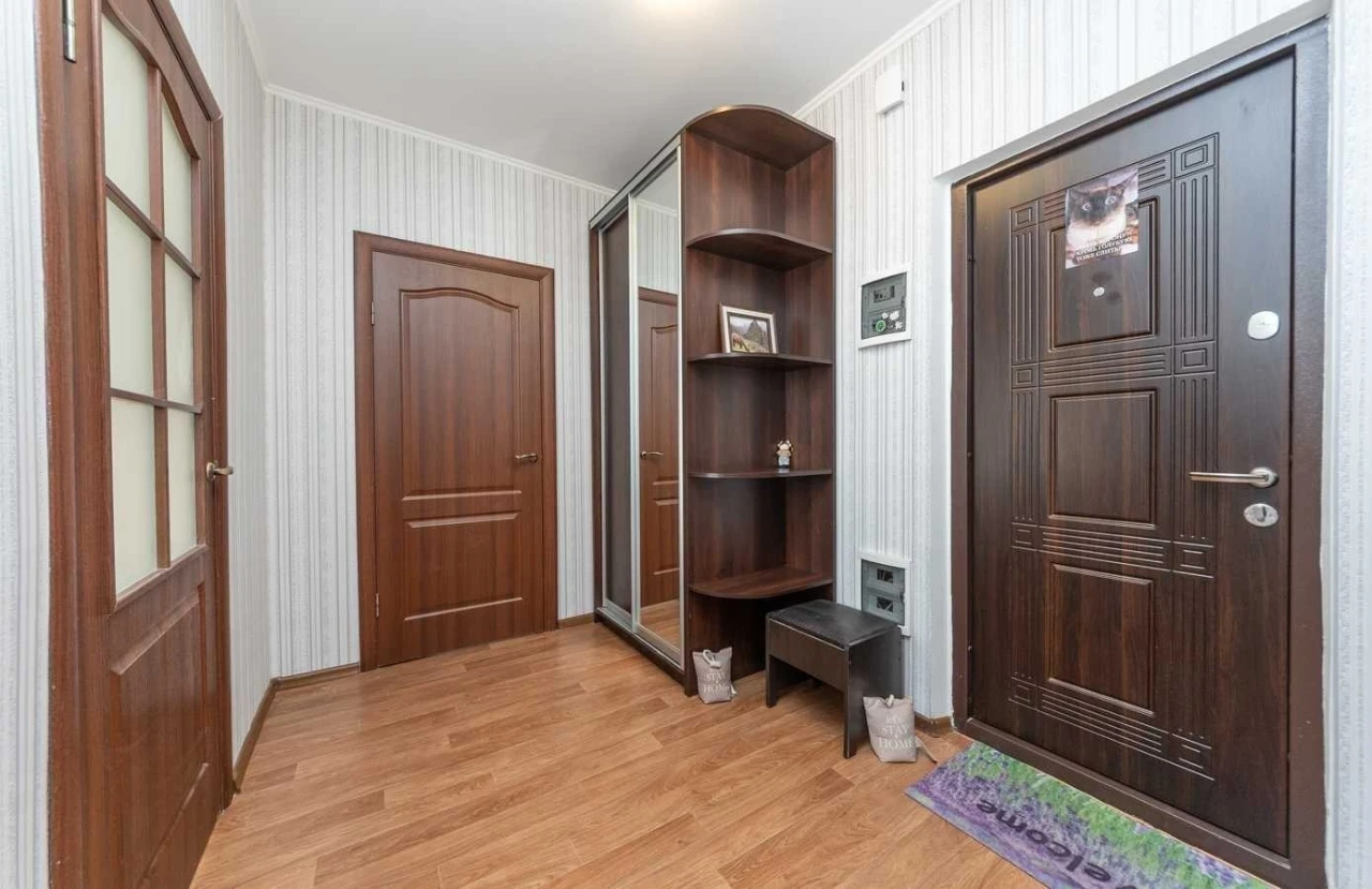 Продаж 2-кімнатної квартири 54 м², Софії Русової, 7
