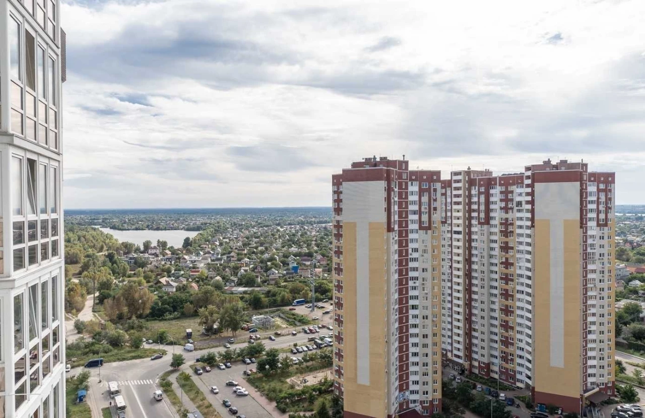 Продаж 2-кімнатної квартири 54 м², Софії Русової, 7