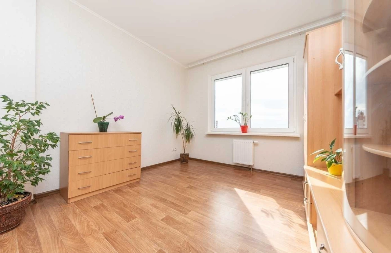 Продаж 2-кімнатної квартири 54 м², Софії Русової, 7