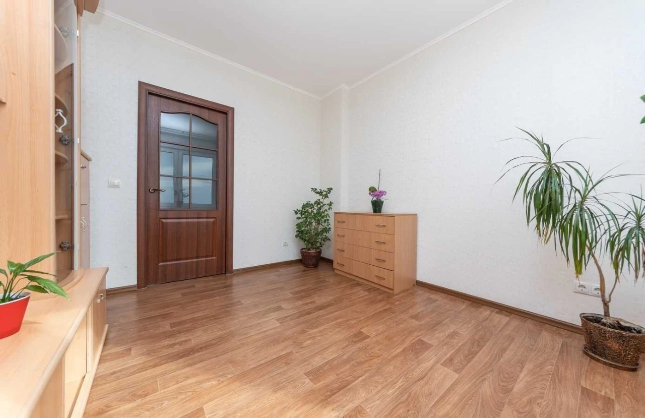 Продаж 2-кімнатної квартири 54 м², Софії Русової, 7