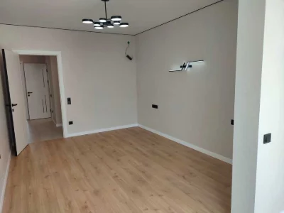 Apartment. Ivano-Frankivsk, Nadrichna St., (Building 2)
