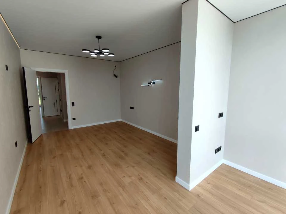 Apartment. Ivano-Frankivsk, Nadrichna St., (Building 2)