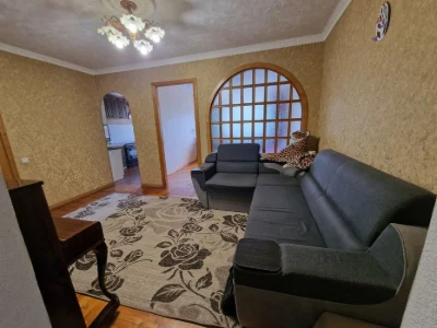 3rd apartment for sale in Aleksandrovsky district