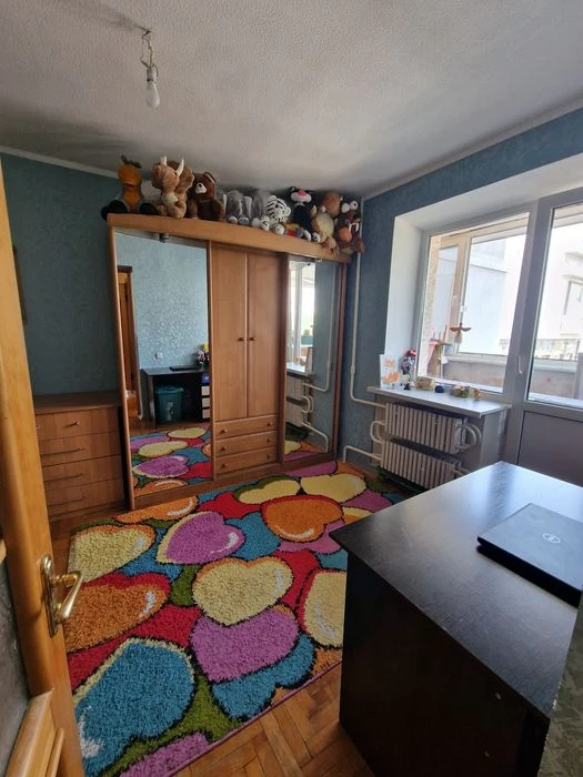 3rd apartment for sale in Aleksandrovsky district