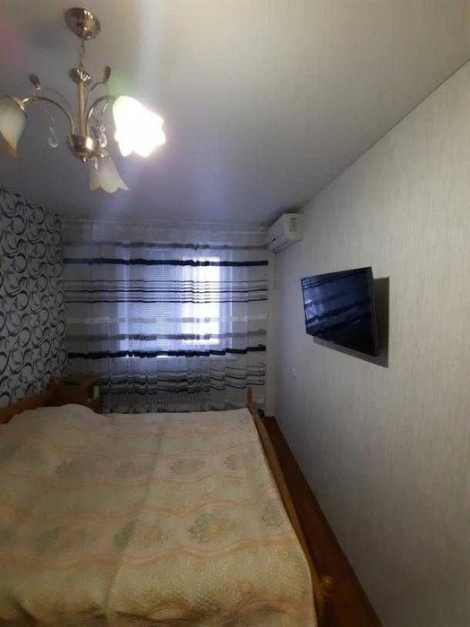 Two-room apartment for sale on Kadenyuka Street, New Houses