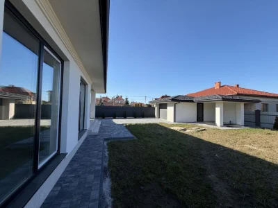 Продаж будинку , типу американки