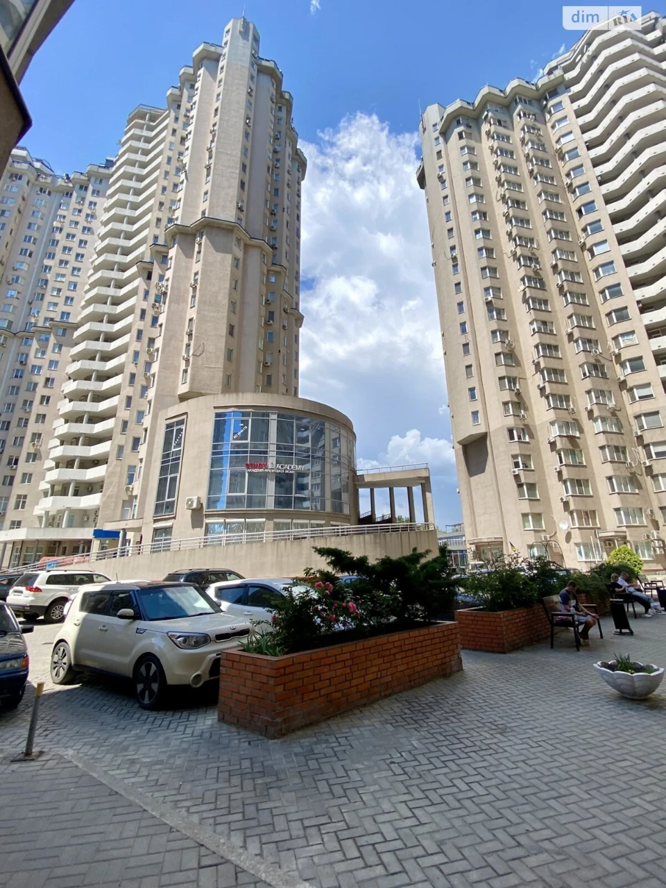 Продажа квартир Приморский.