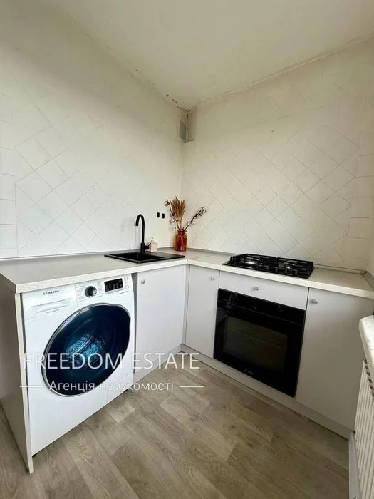 $30,000 ‼️ 2-room apartment/Central Market ‼️ Bolshaya Panasov Street