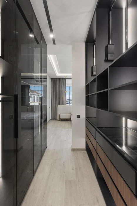 Продажа ДОМА в Совиньоне, 300м², 7.5 соток