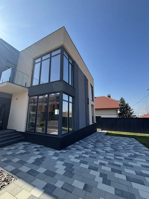 Продаж будинку  Дюплекс р-н Червениця  Без комісіі % ріелтор