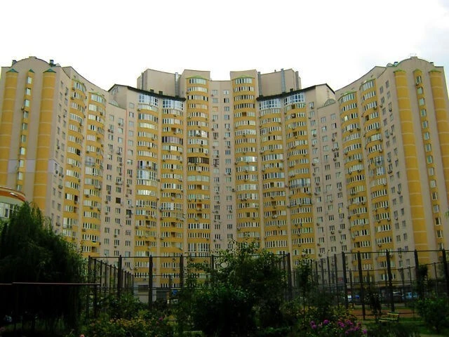 Продаж 1к квартири 60 кв. м на наб. Дніпровська 19А • ID 346