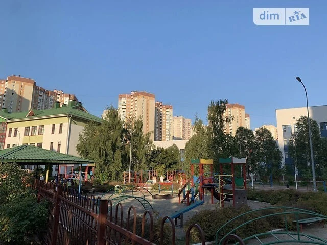 Продаж 1к квартири 60 кв. м на наб. Дніпровська 19А • ID 346