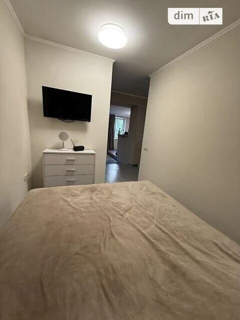 Sale of 1-room apartment 36 sq. m. on Ivan Vyhovskogo St. 24 • I