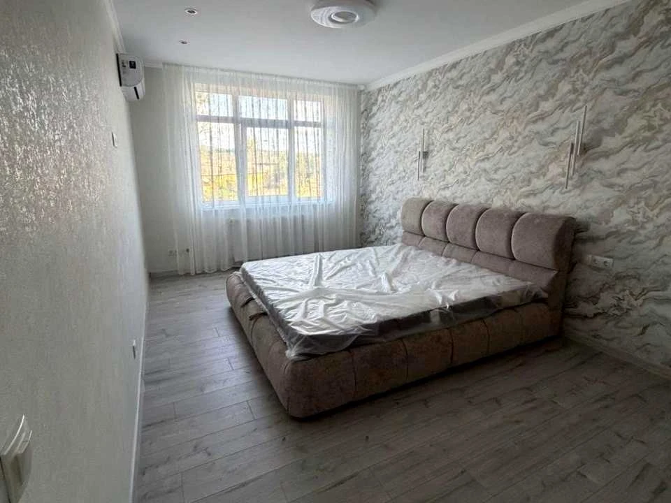 Квартира. Ужгород, Івана Фогарашія вул., 17 к5,6