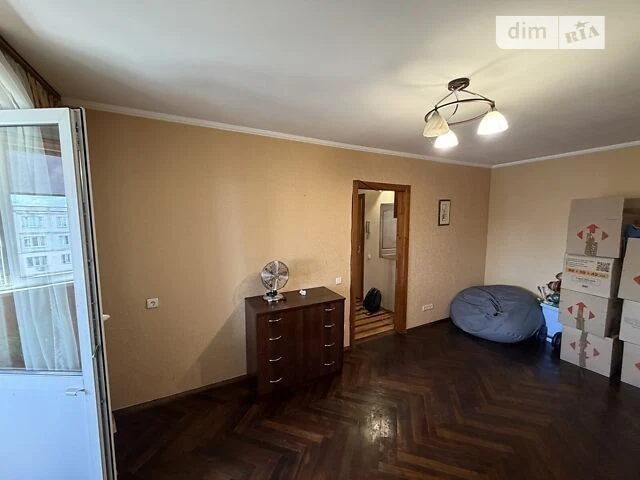 Sale of 2-room apartment 45 sq. m. on Kubanskaya Ukrainskaya St. 51 •
