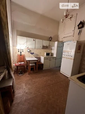 Sale of 2-room apartment 58 sq. m on Mykhaylo Omelyanovicha-Pavl st.