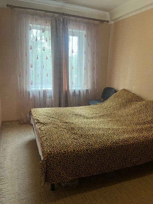 Продаж 3 кімнатноі квартири аінська