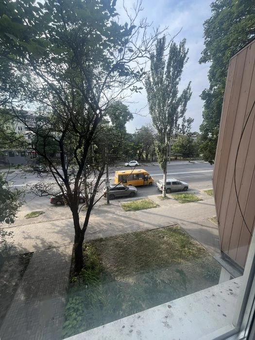 Продаж 3 кімнатноі квартири аінська