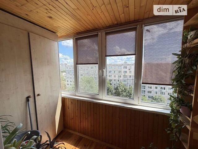 Sale of 2-room apartment 45 sq. m. on Kubanskaya Ukrainskaya St. 51 •