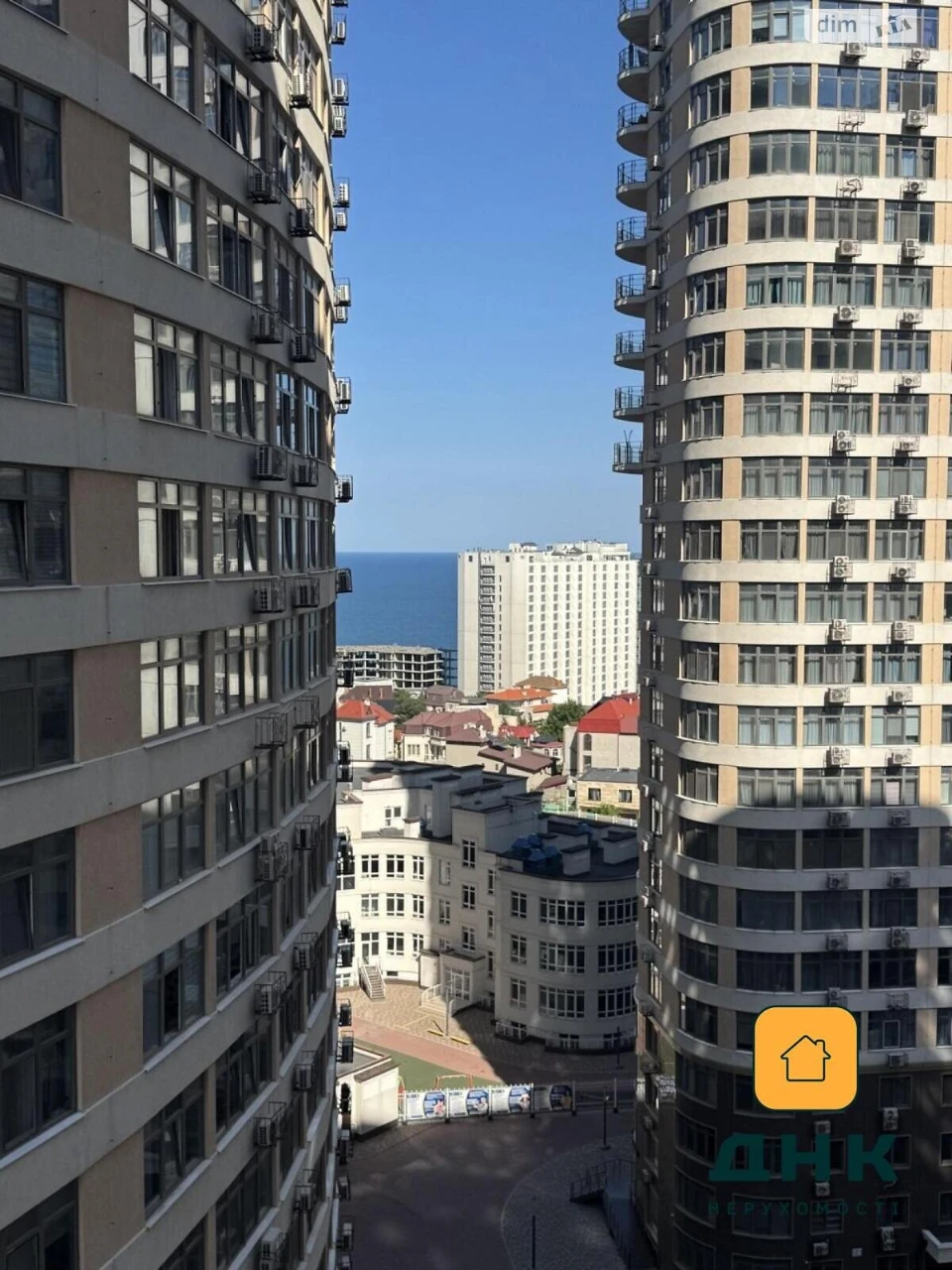 Продажа квартир Приморский.