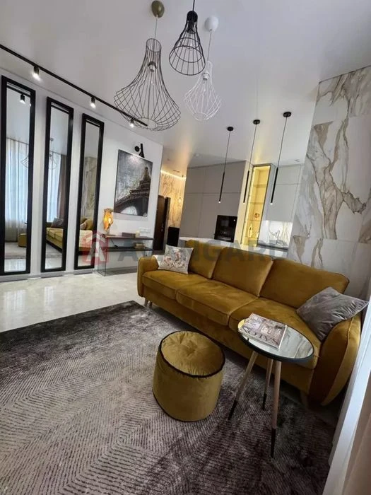 Продам 3 квартира ЖК Граны 133000$ с Ремонтом