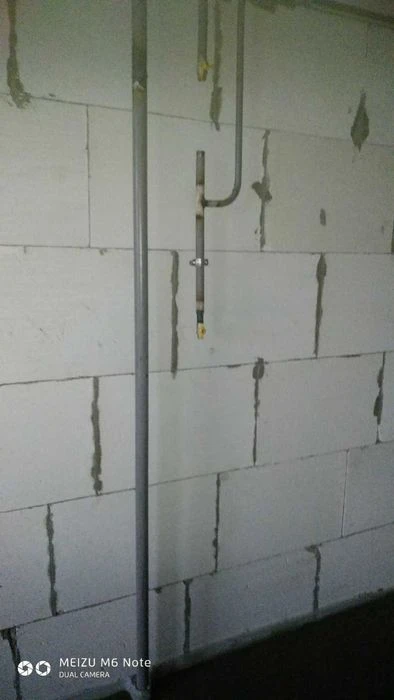 Продам 1 комнатную квартиру Успенский переулок