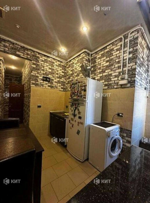 2 ком. 90м2 Центр (метро Архитектора Бекетова, ул. Дарвина 19) 1321