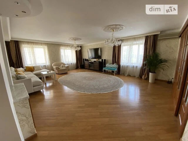 Sale of 4-room apartment 170 sq. m on Volodymyr Ivasyuk Ave. 14