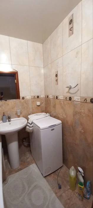 Продам 3 комнатную Чешку на Парусе