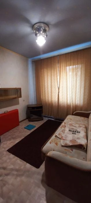 Продам 3 комнатную Чешку на Парусе