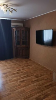 +Продам 3 ком. квартиру ост.Восточная 36000 дол.