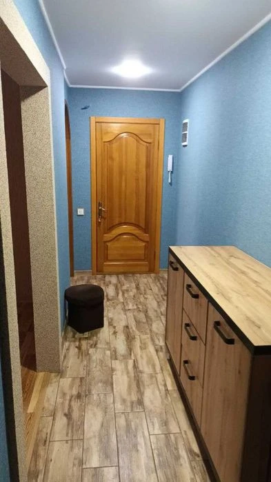 +Продам 3 ком. квартиру ост.Восточная 36000 дол.
