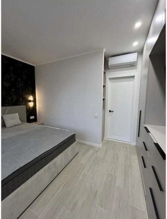 A spacious 2-room apartment for sale in the residential complex "Lisova Kazka"