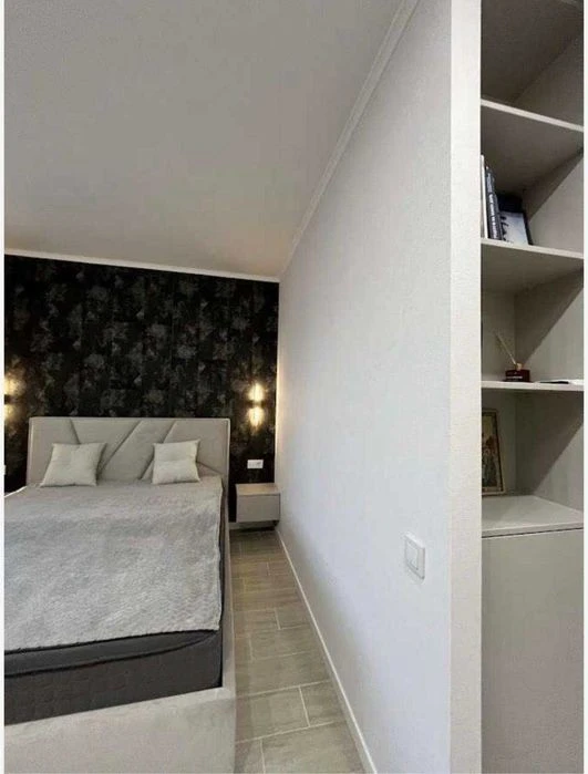 A spacious 2-room apartment for sale in the residential complex "Lisova Kazka"