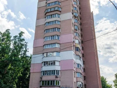 Apartment. Kyiv, Lesya Kurbasa Avenue.
