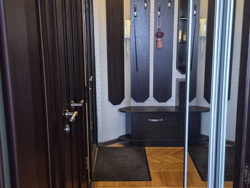 Apartment. Kharkiv, Gvardeytsiv-Shyronintsiv st.